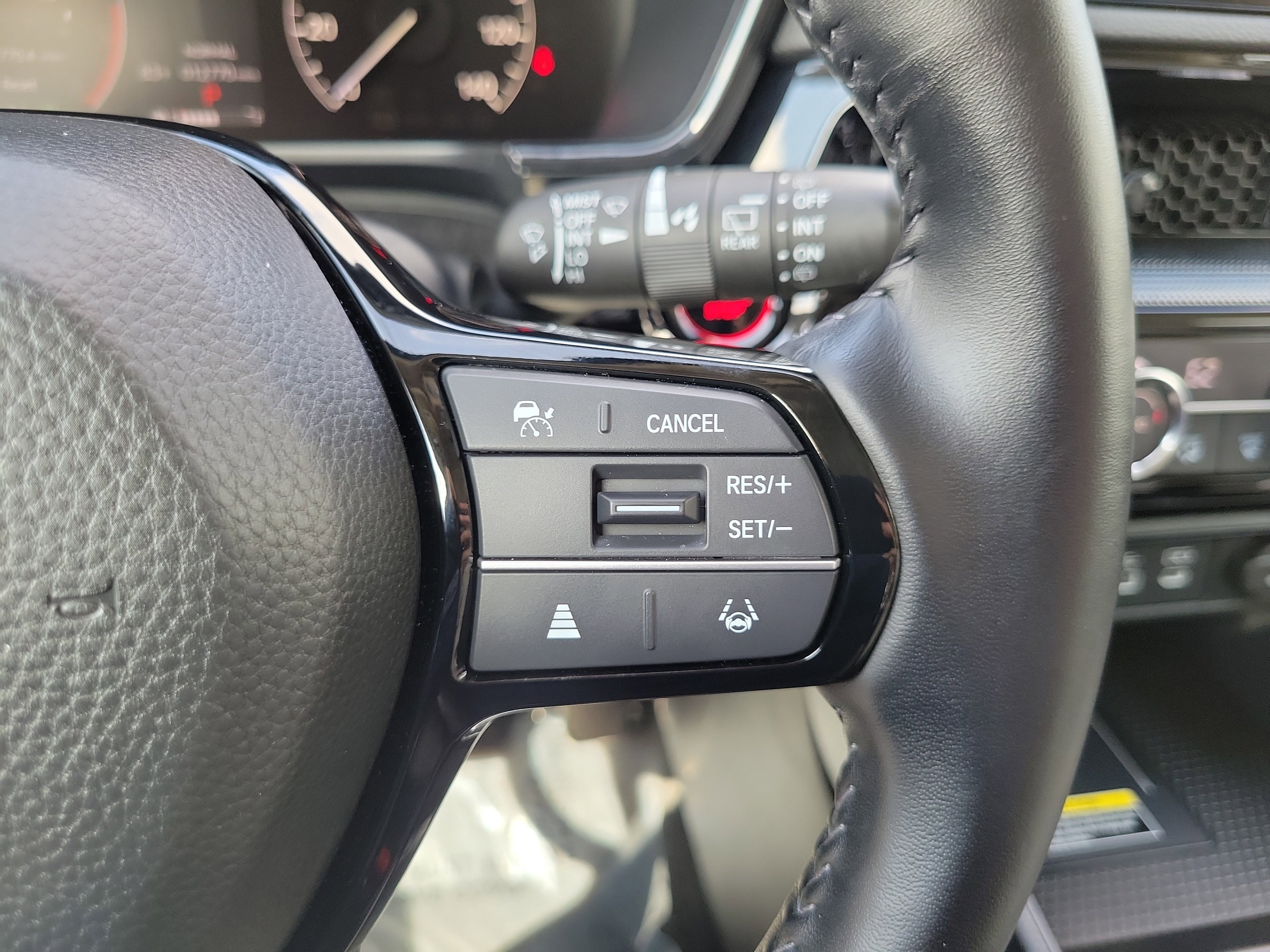 Used 2025 Honda CR-V EX-L image 21