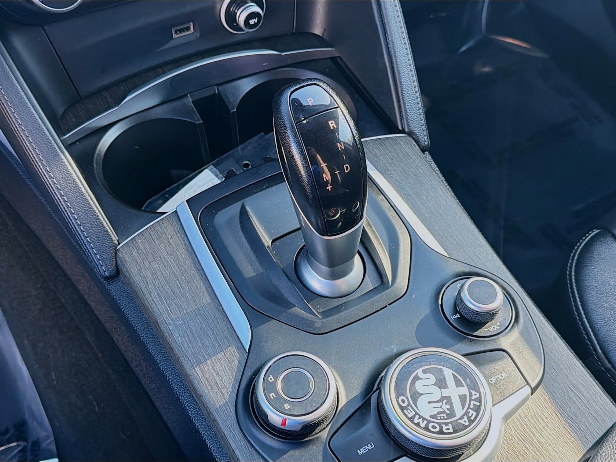 Used 2018 Alfa Romeo Stelvio Ti image 13