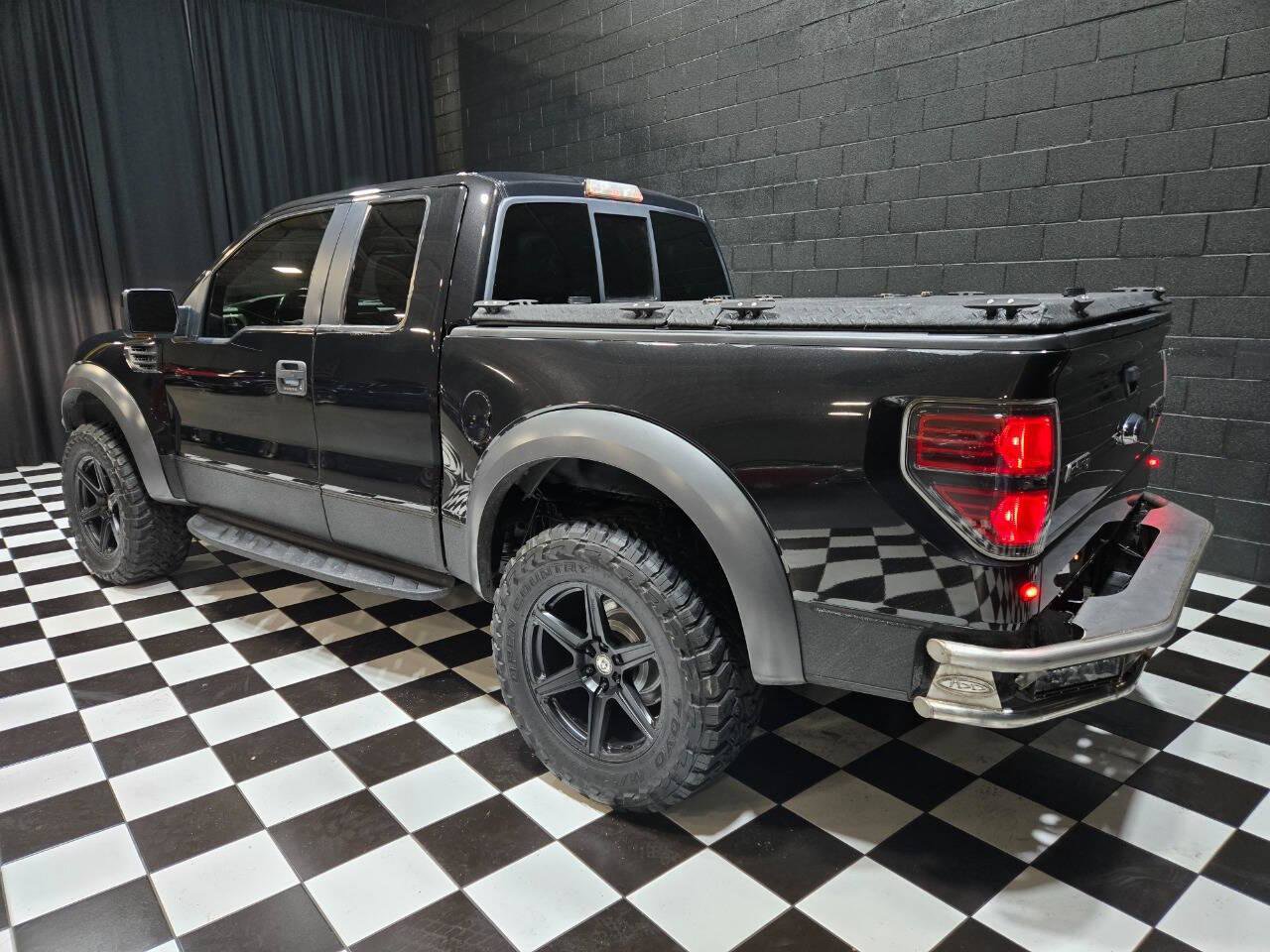 Used 2010 Ford F150 Raptor image 4