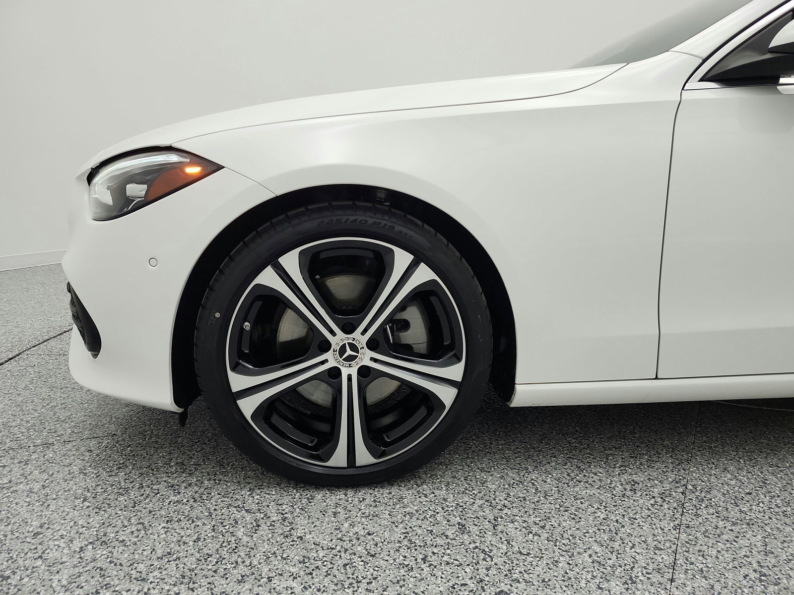 Used 2024 Mercedes-Benz C 300 Sedan image 24