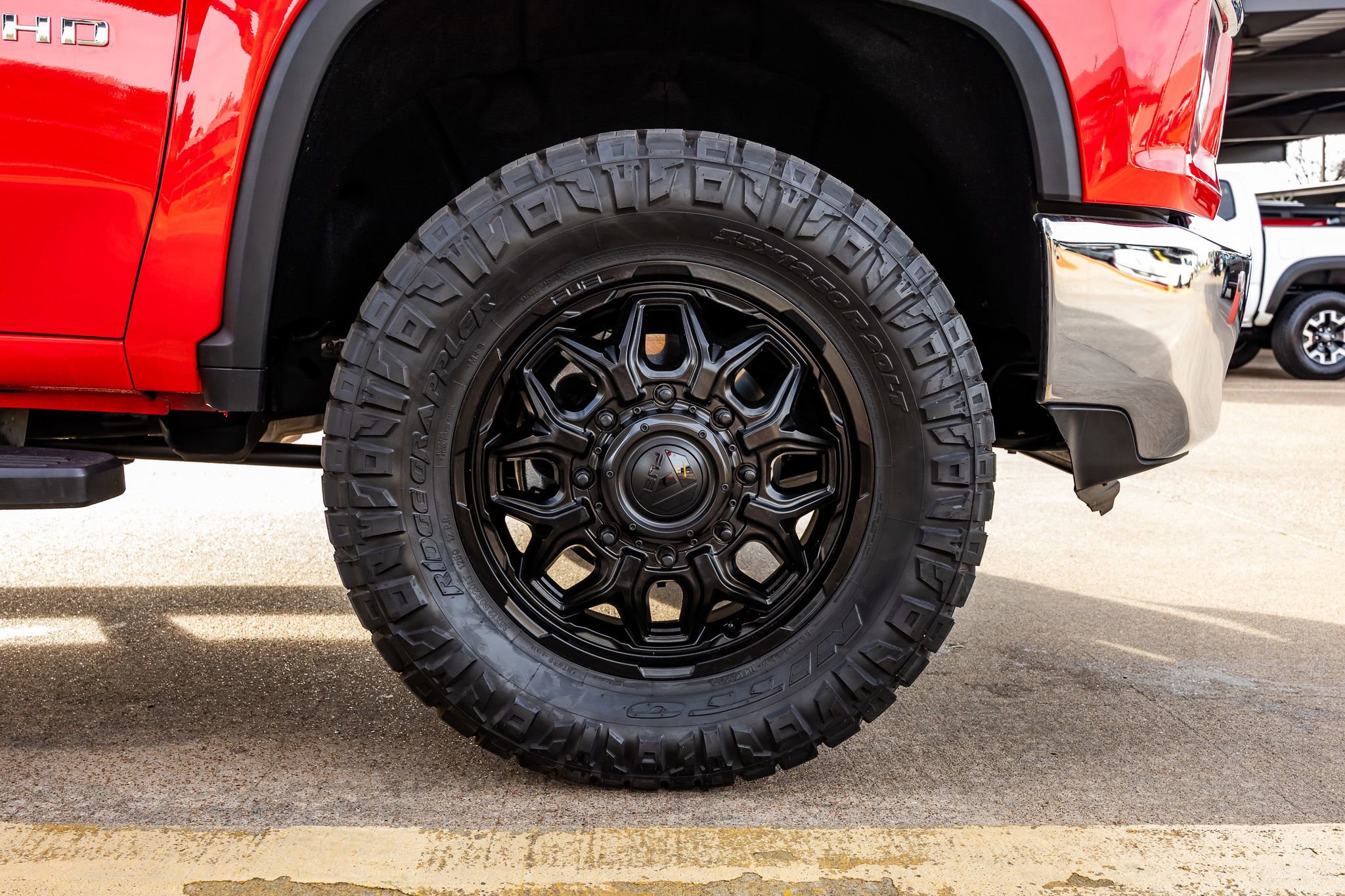 Used 2022 Chevrolet Silverado 3500 LTZ w/ LTZ Convenience Package image 12