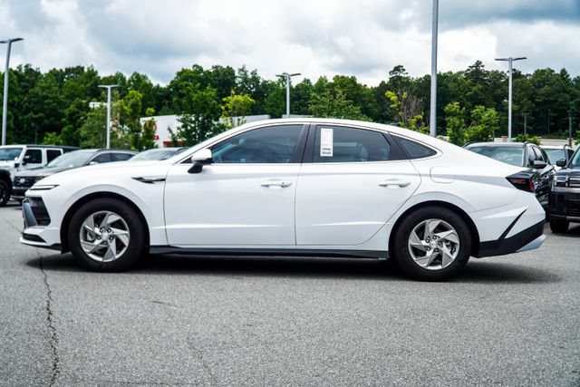 Certified 2025 Hyundai Sonata SE FWD image 9