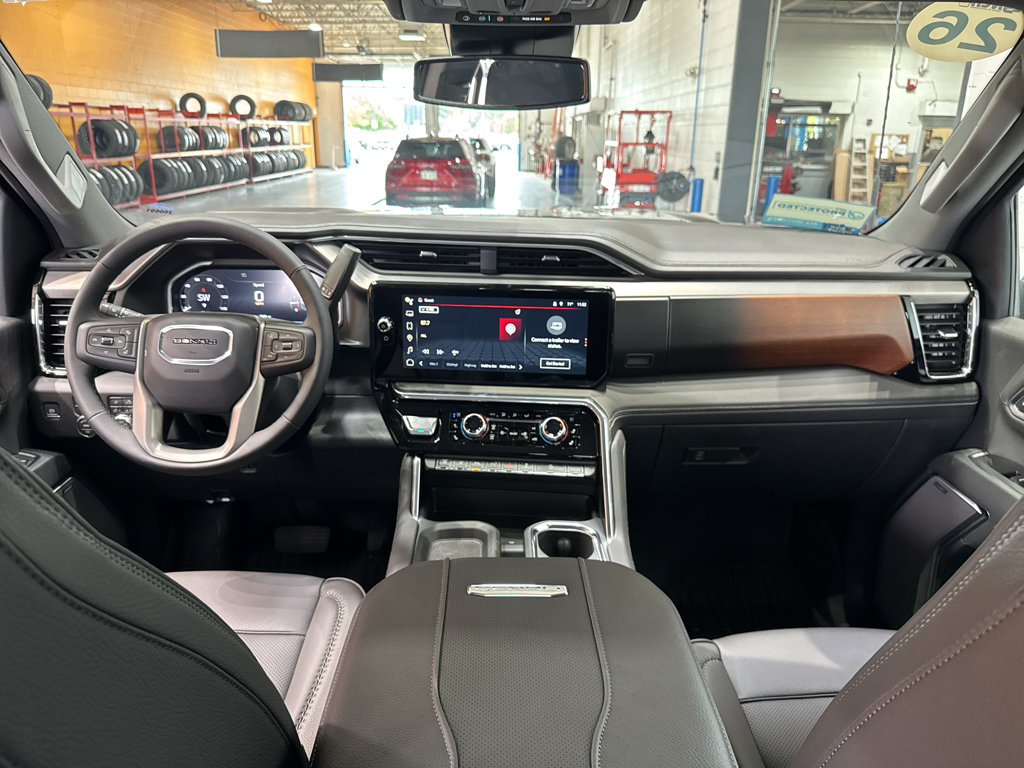 New 2026 GMC Sierra 2500 Denali AWD/4WD image 18