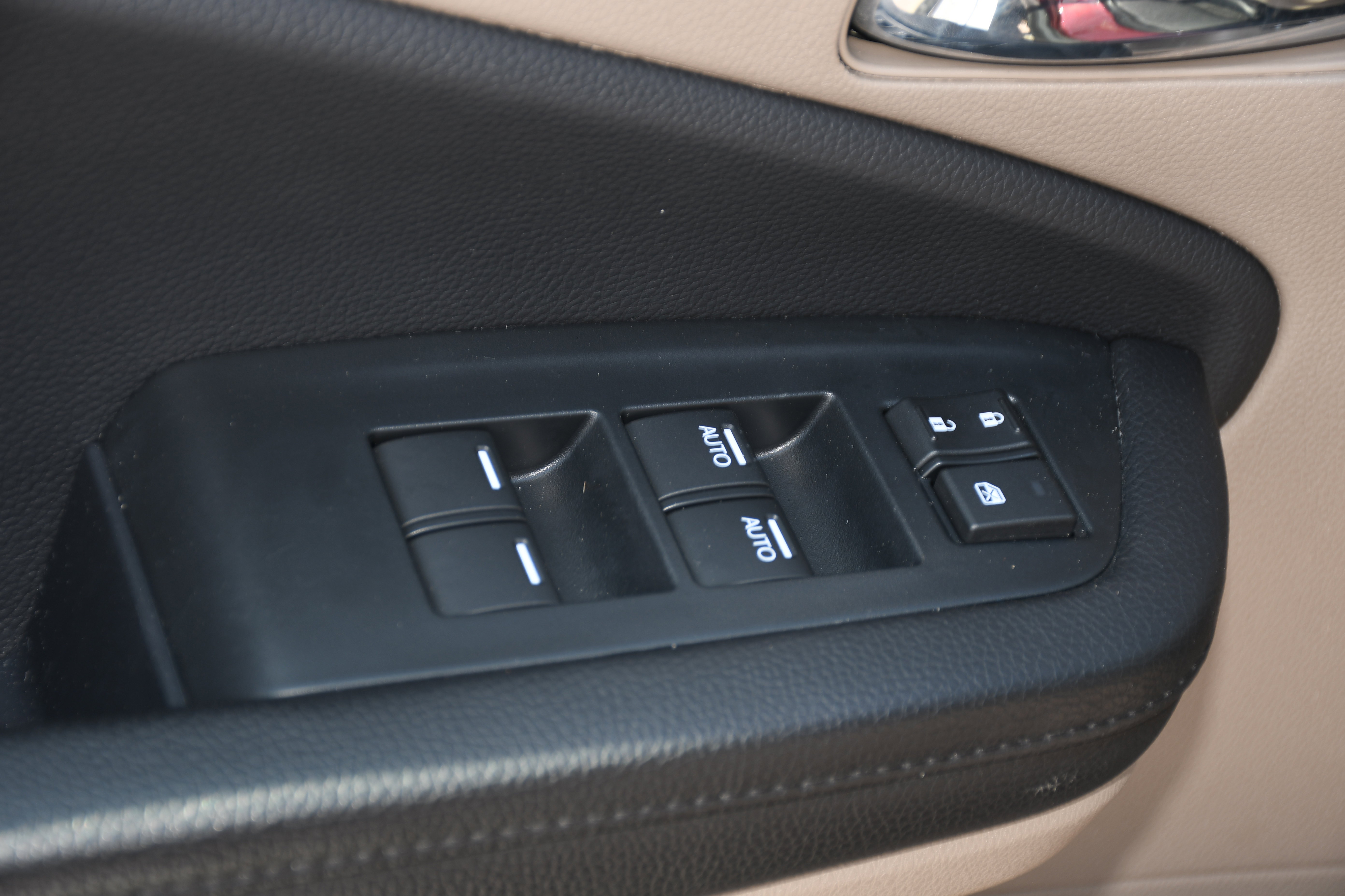 Used 2022 Honda Pilot Special Edition image 11