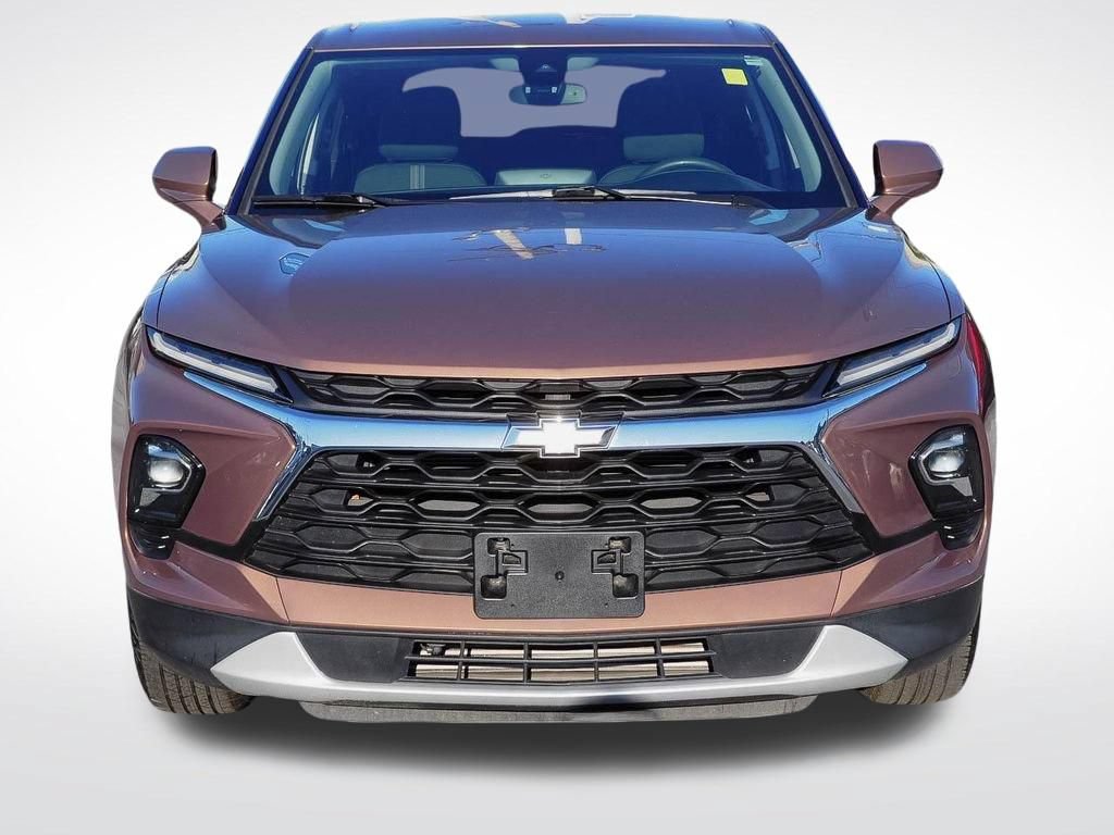 Certified 2023 Chevrolet Blazer LT AWD/4WD image 2