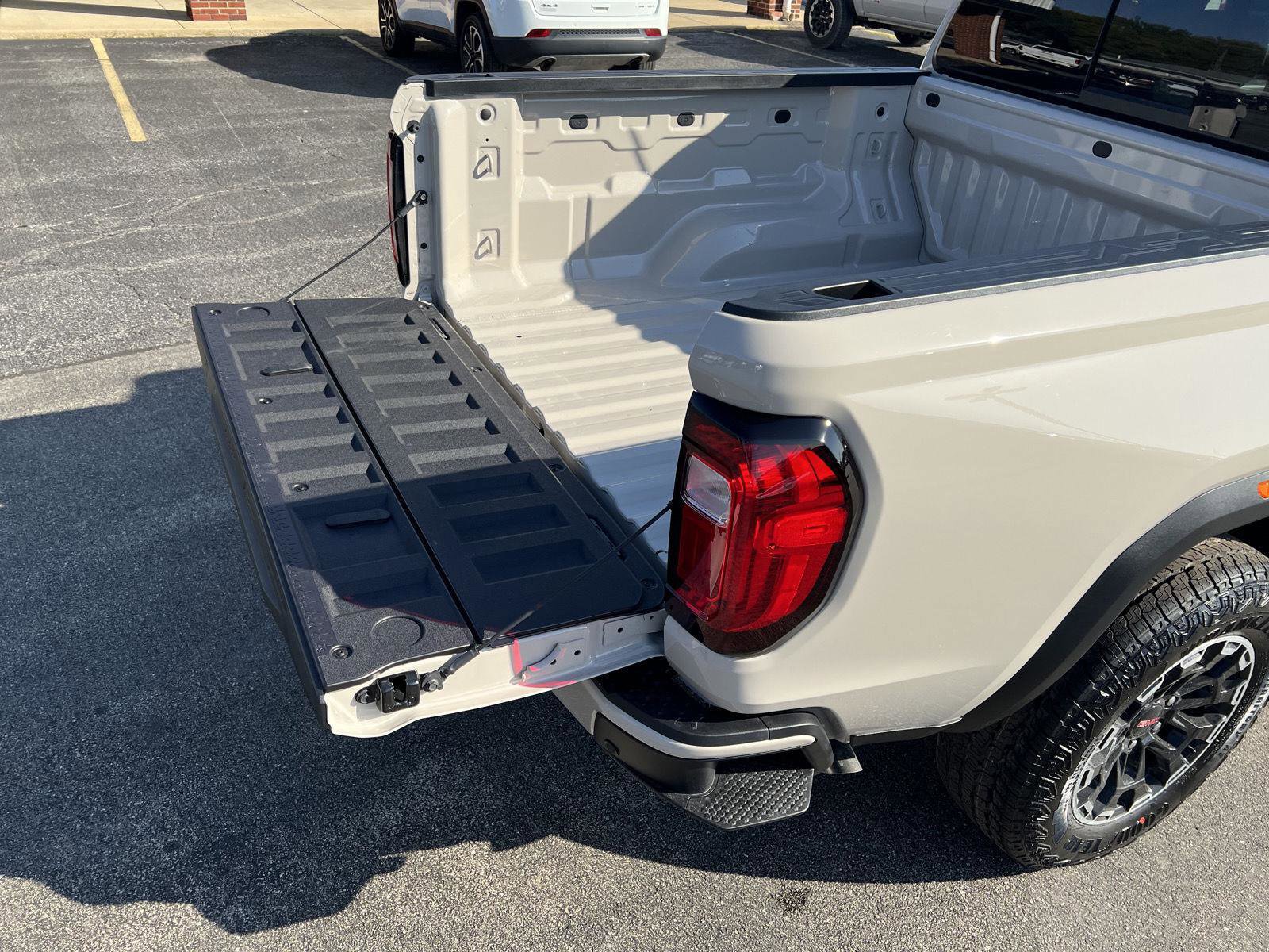 New 2026 GMC Canyon AT4 image 41