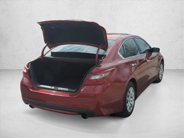 Used 2018 Nissan Altima 2.5 S w/ S Convenience Package image 8