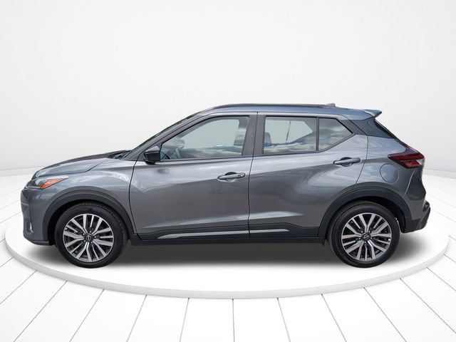 Used 2024 Nissan Kicks SR FWD image 7