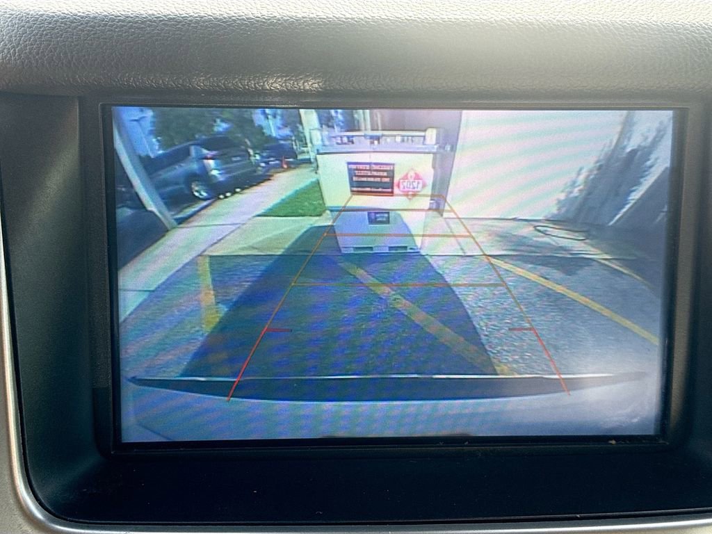 Used 2020 Chevrolet Suburban Premier image 15