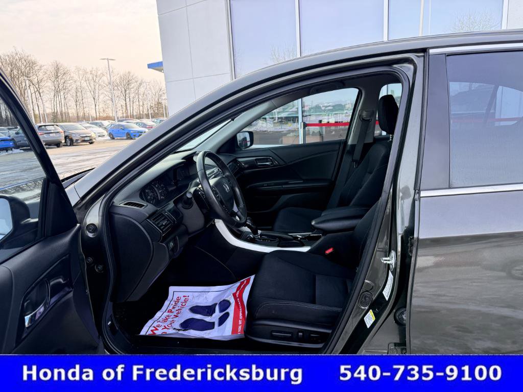 Used 2015 Honda Accord Sport image 23
