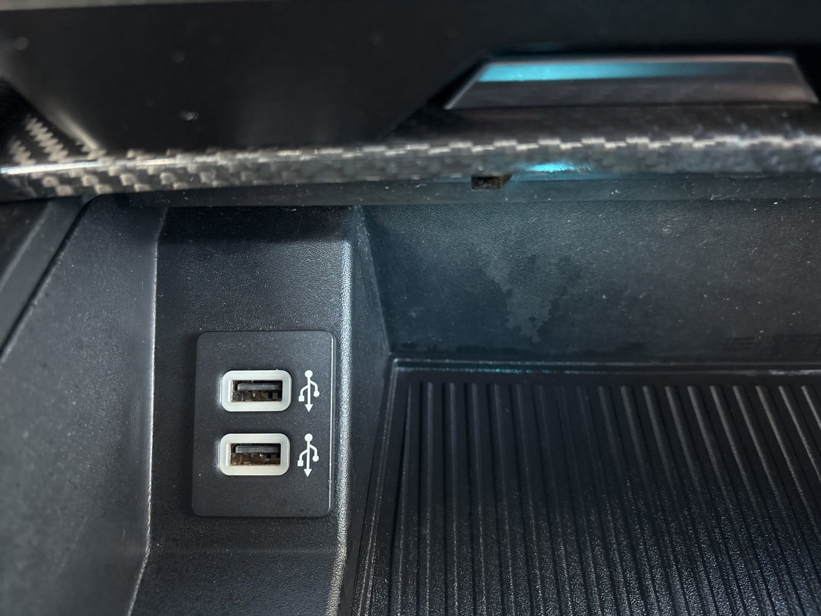 Used 2020 Ford F150 Raptor w/ Equipment Group 802A Luxury image 22