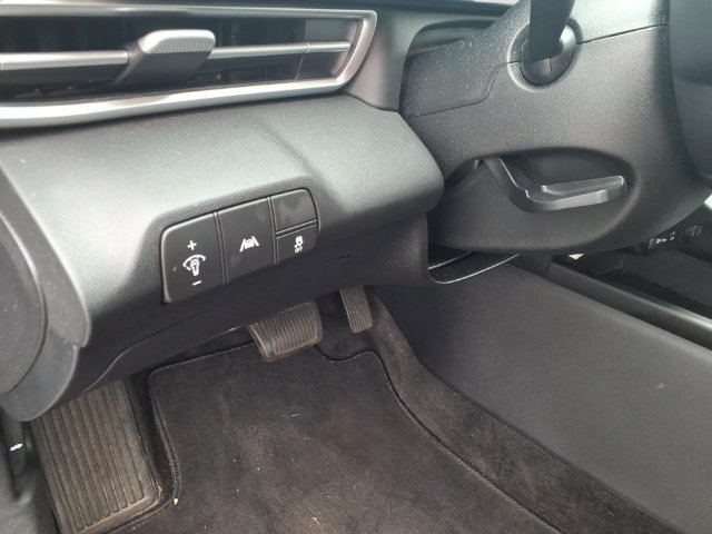 Used 2022 Hyundai Elantra SEL w/ Cargo Package FWD image 22