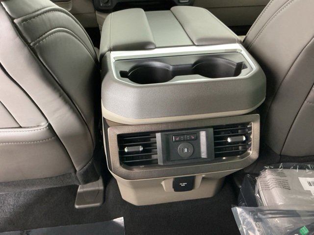 New 2026 Ford F350 Platinum image 31