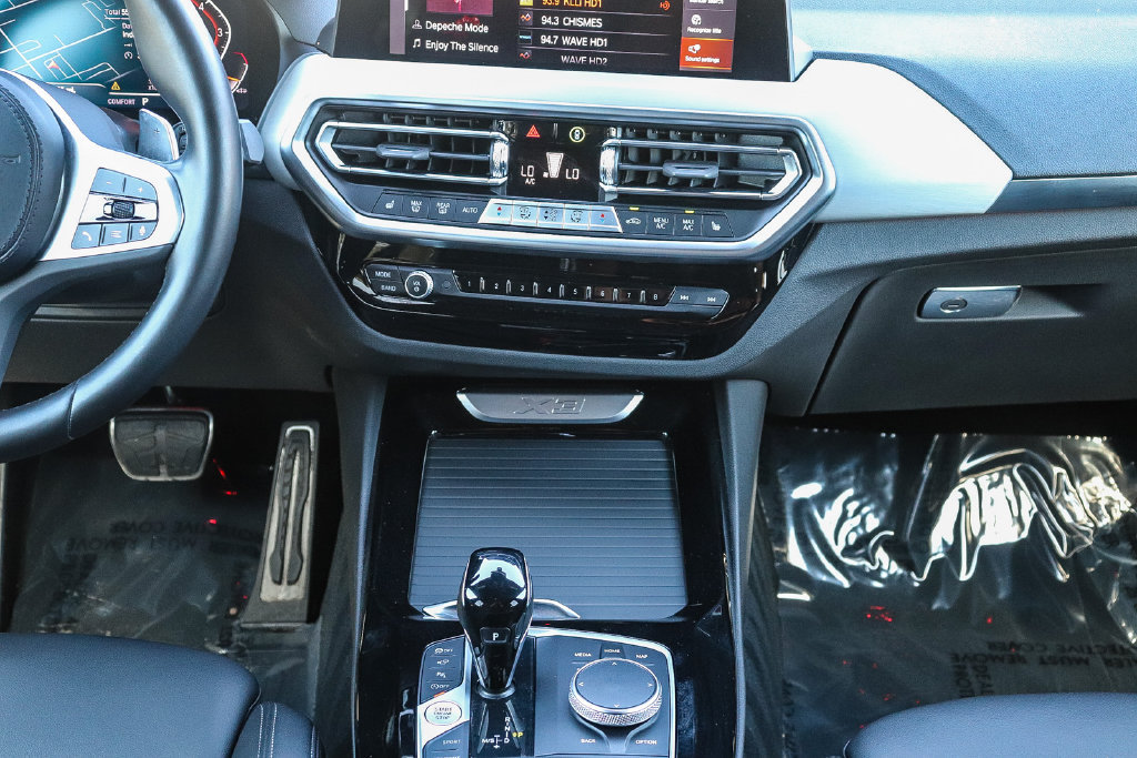Used 2024 BMW X3 sDrive30i w/ M Sport Package RWD image 13