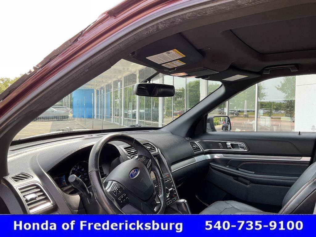 Used 2018 Ford Explorer Sport AWD/4WD image 33