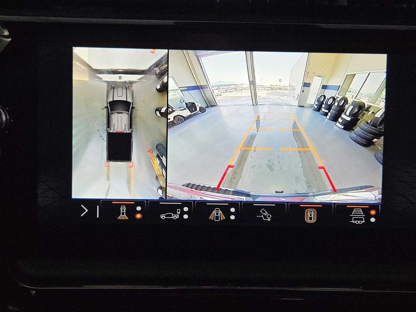 Certified 2024 GMC Sierra 2500 AT4 w/ AT4 Premium Plus Package image 18