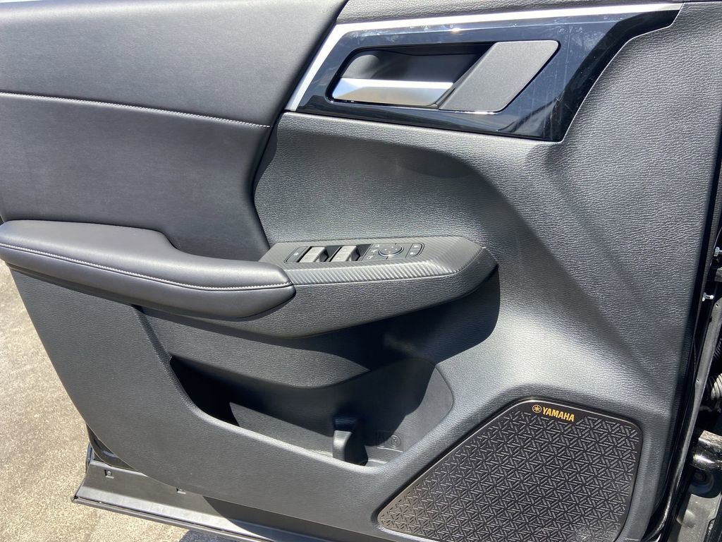 New 2026 Mitsubishi Outlander SE FWD image 19
