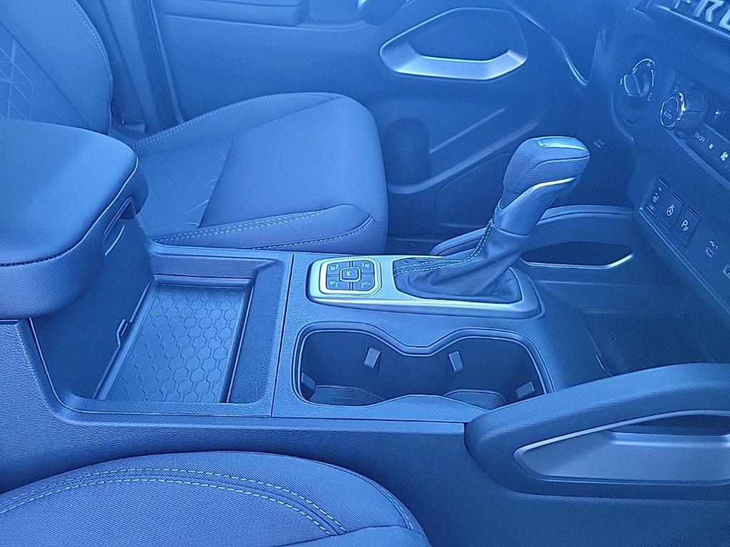 New 2026 Nissan Frontier SV image 40