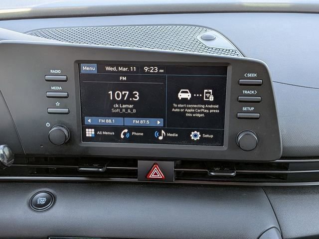 Certified 2025 Hyundai Elantra Sport FWD image 17
