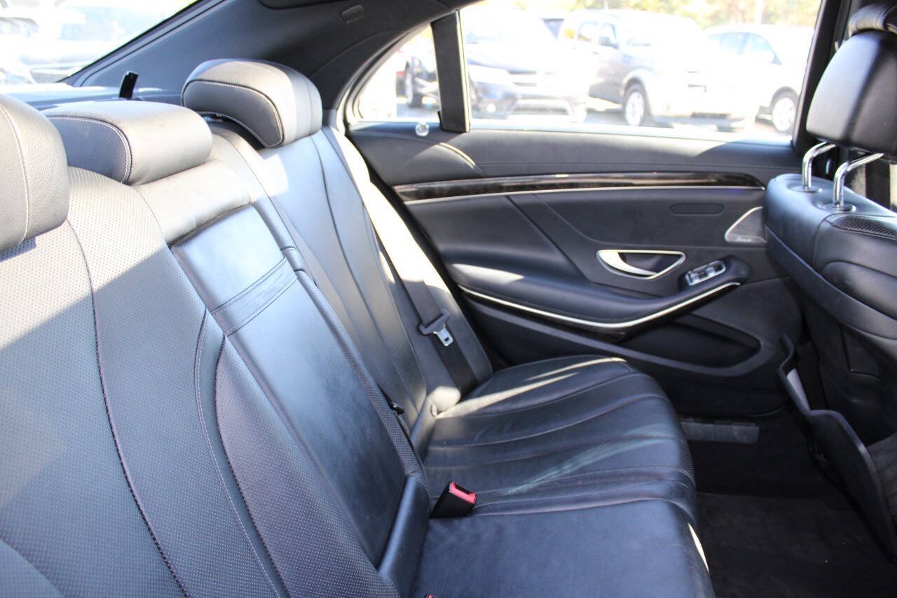 Used 2014 Mercedes-Benz S 550 Sedan image 19