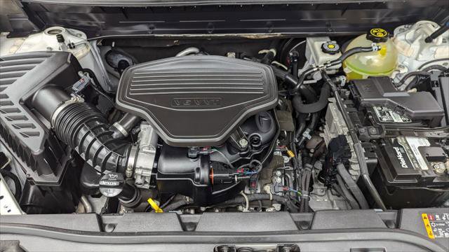 Used 2020 GMC Acadia SLT image 29