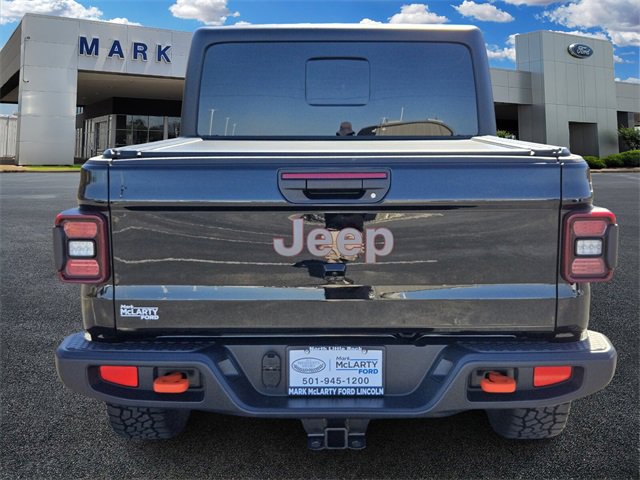 Used 2025 Jeep Gladiator Mojave w/ Convenience Group image 4