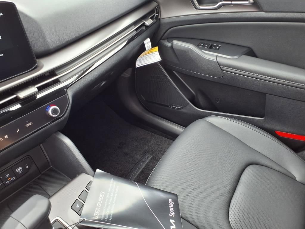 New 2026 Kia Sportage SX image 26