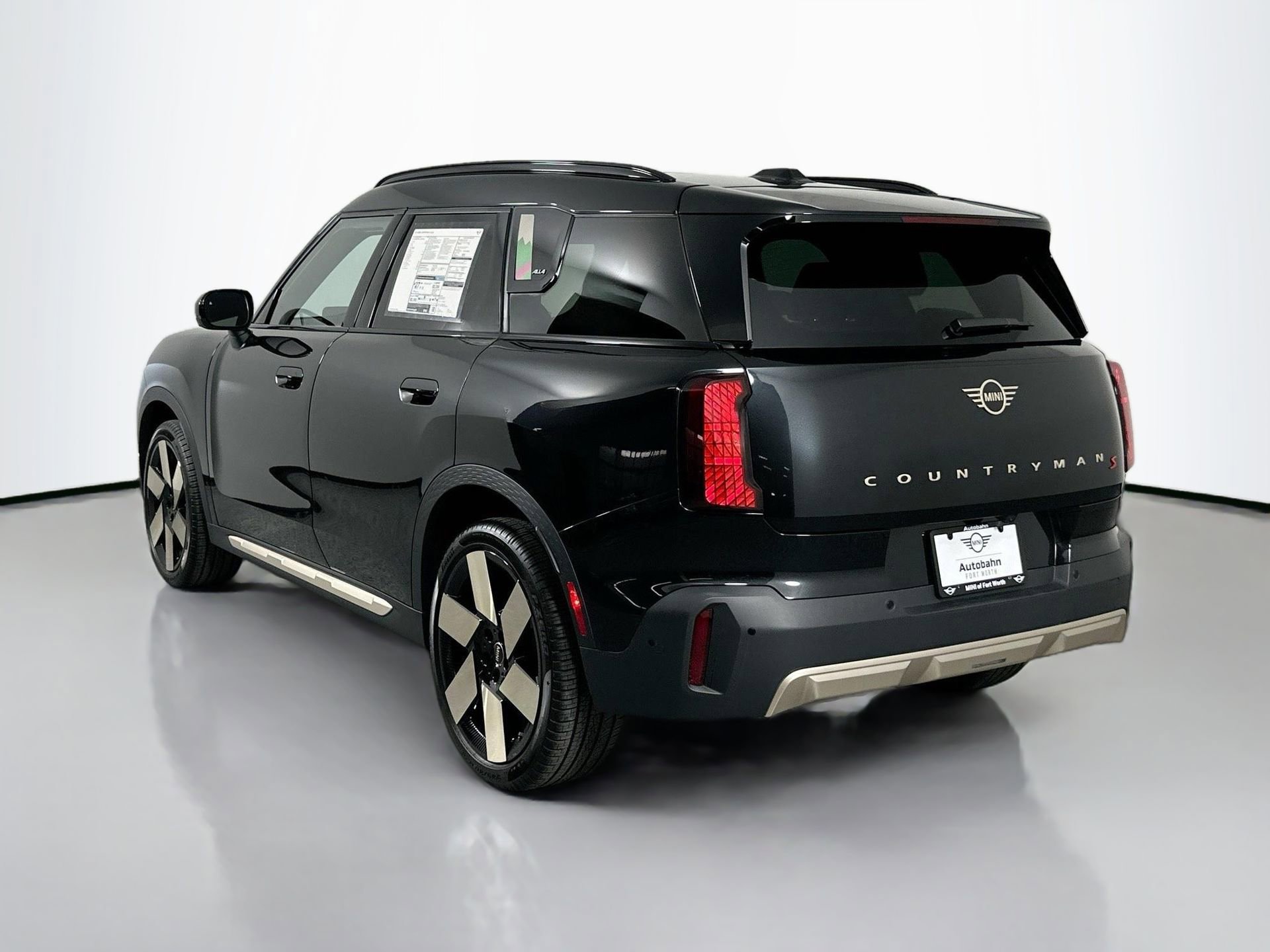 New 2025 MINI Cooper Countryman S w/ Comfort Package Max image 9