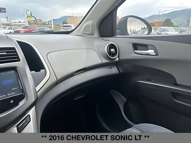 Used 2016 Chevrolet Sonic LT FWD image 34