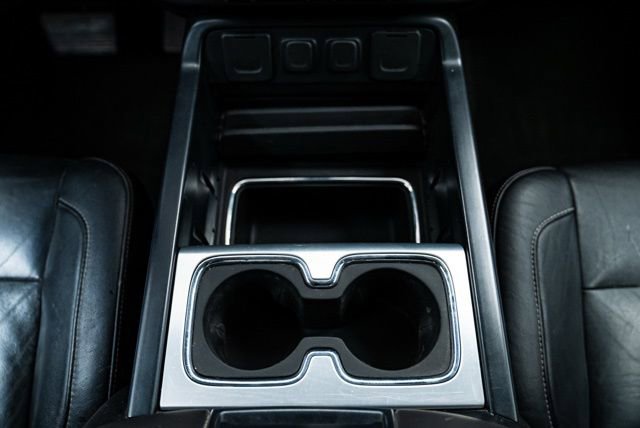 Used 2015 GMC Sierra 2500 SLT w/ Suspension Package, Off-Road image 19