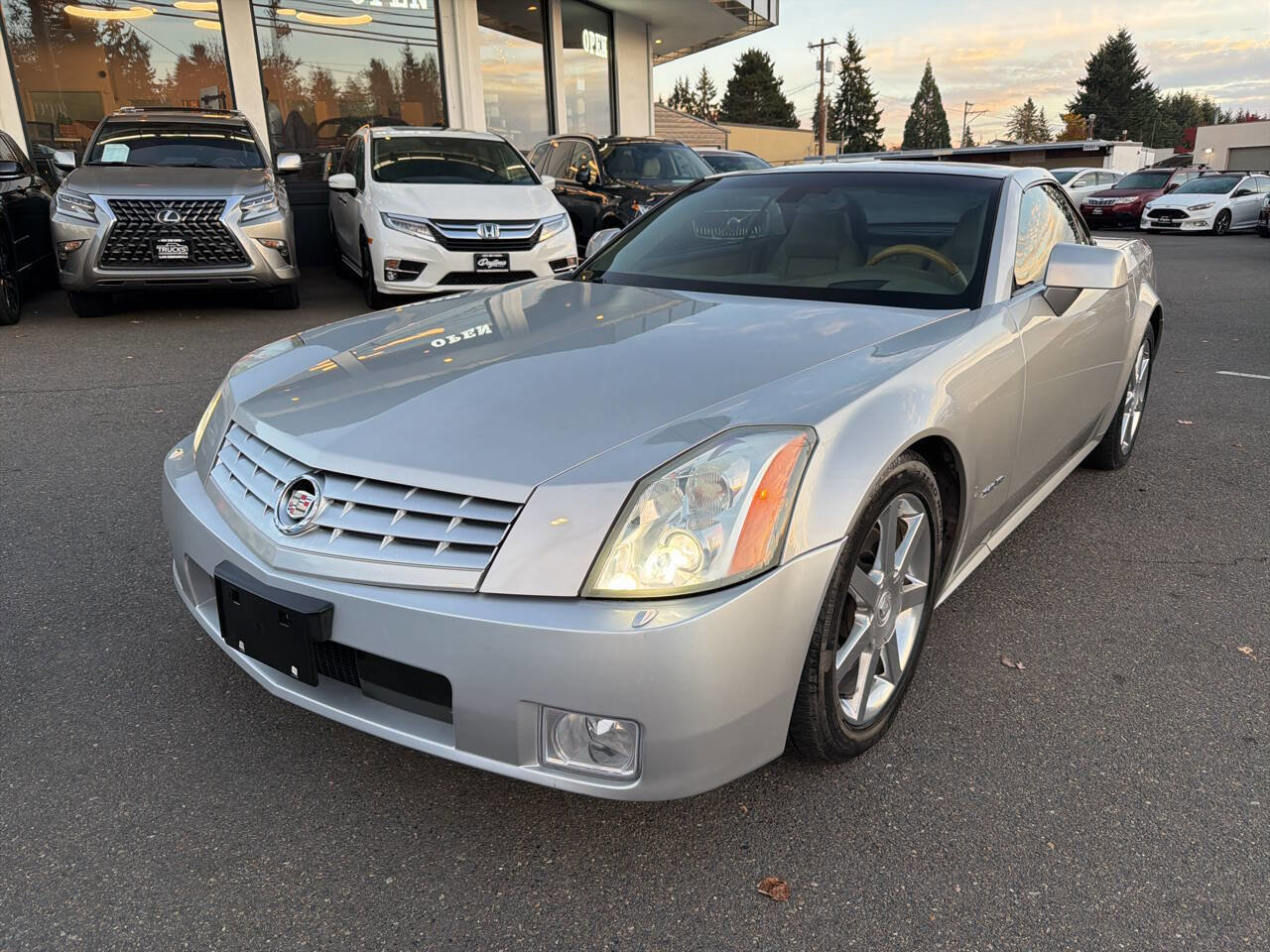 Used 2005 Cadillac XLR