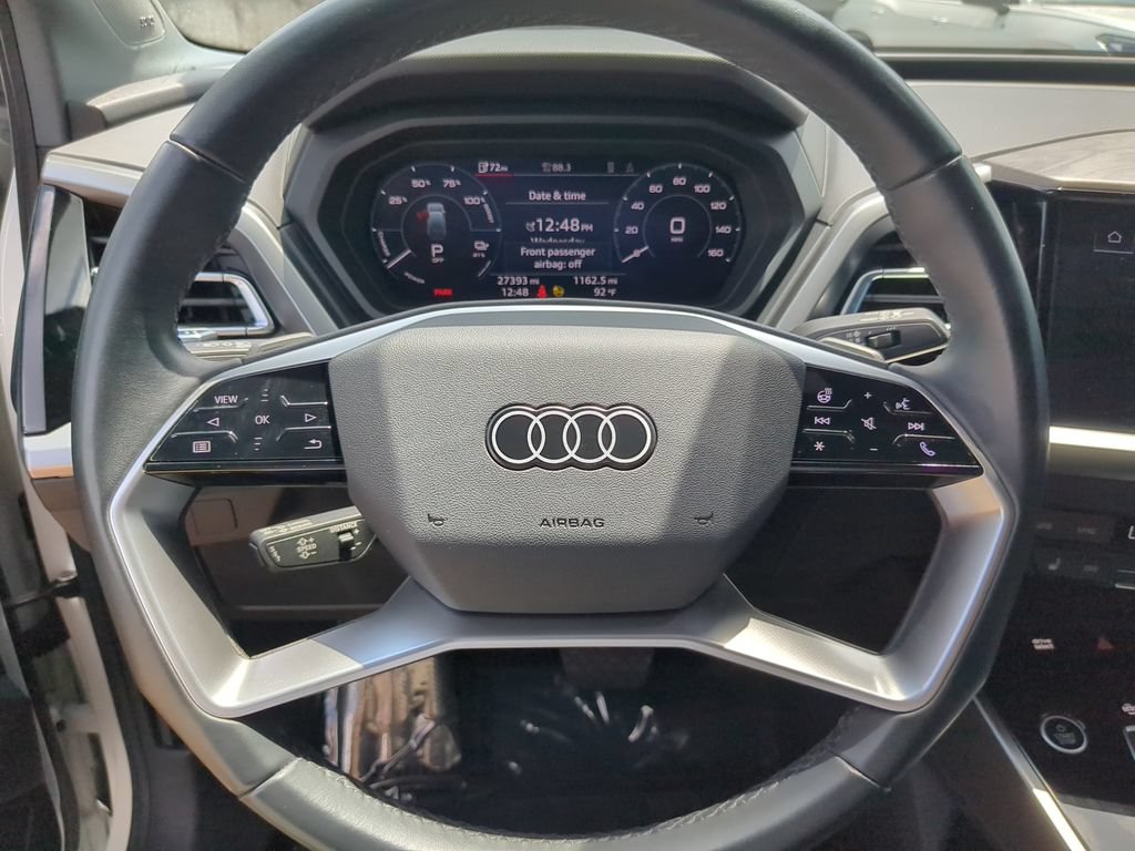 Used 2023 Audi Q4 e-tron Premium Plus w/ Premium Plus AWD/4WD image 31