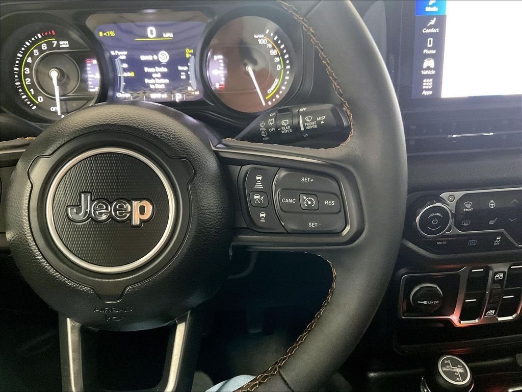Used 2024 Jeep Wrangler Unlimited w/ Convenience Group AWD/4WD image 23