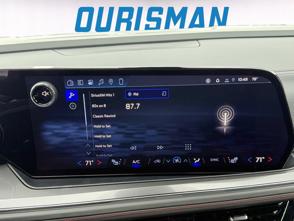 New 2026 Chevrolet Suburban RST AWD/4WD image 14