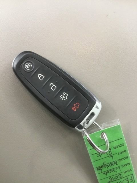Used 2015 Lincoln Navigator L 4WD image 37