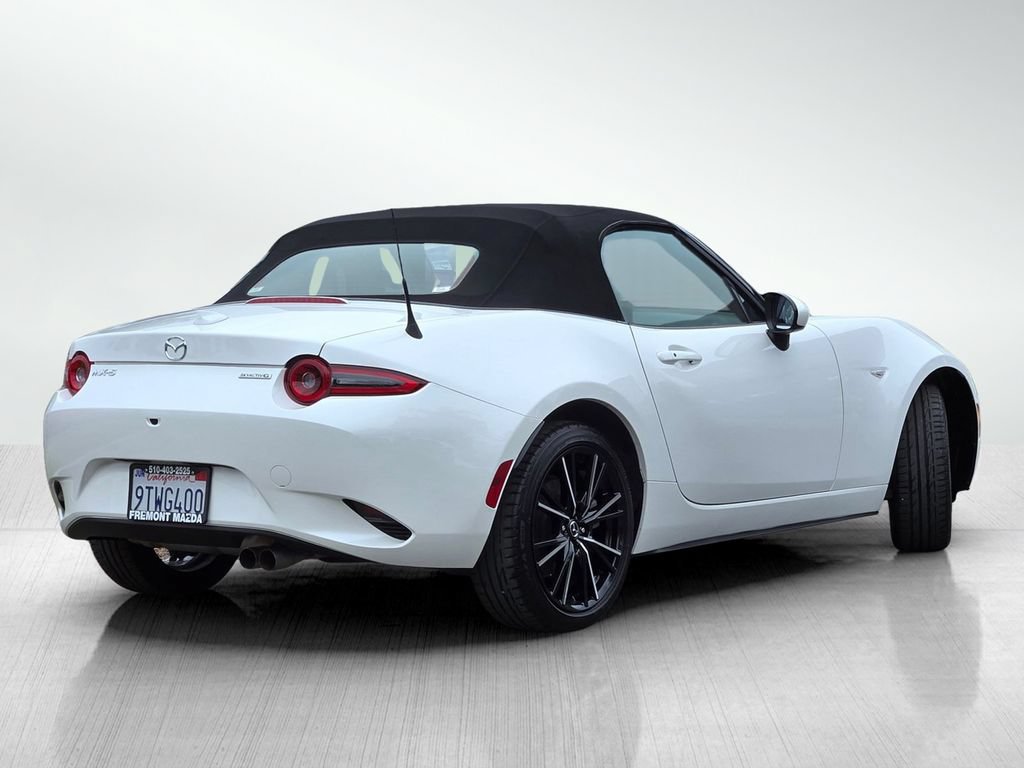 Certified 2025 MAZDA MX-5 Miata Grand Touring RWD image 5