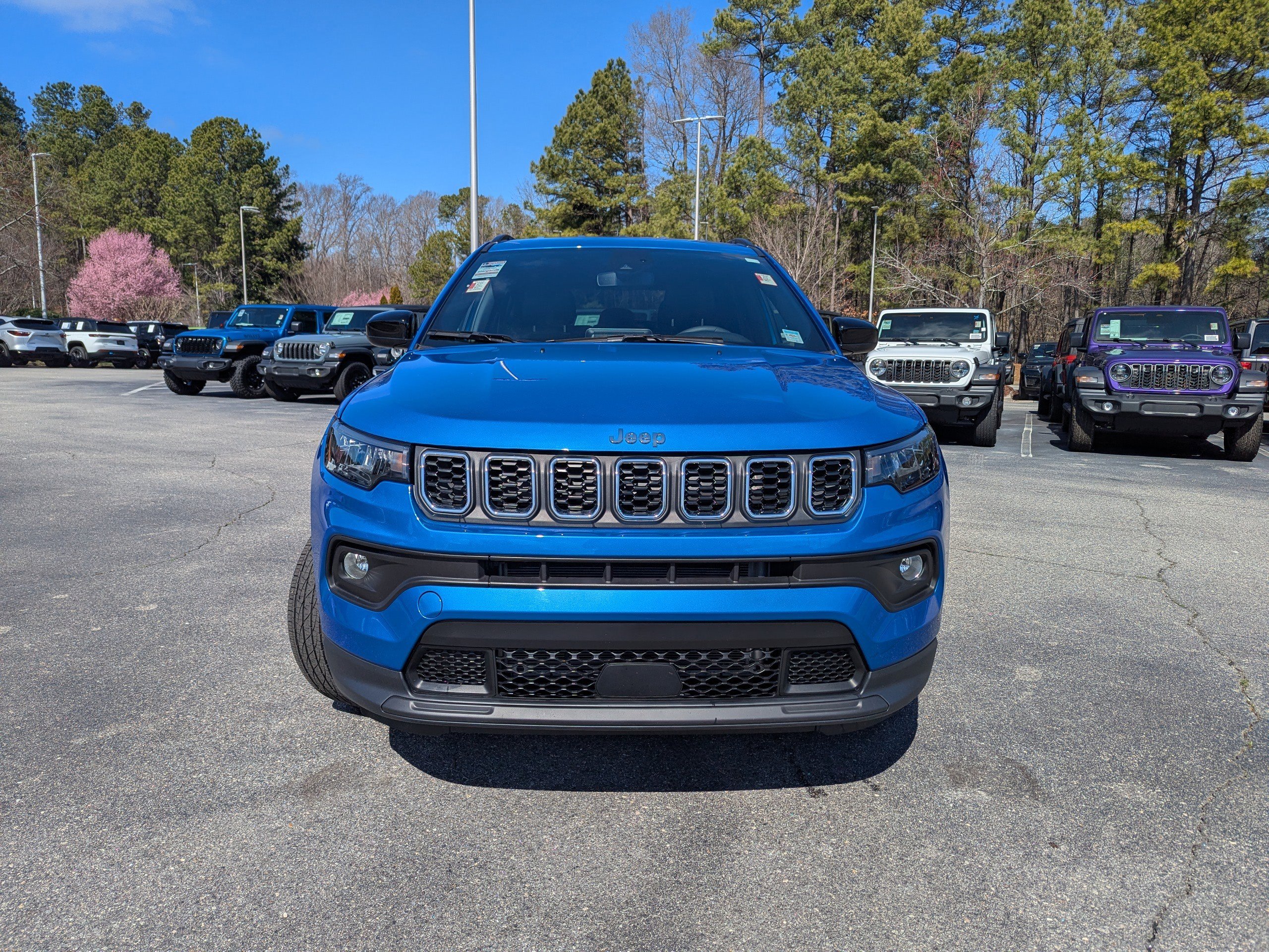 Certified 2025 Jeep Compass Latitude video 2