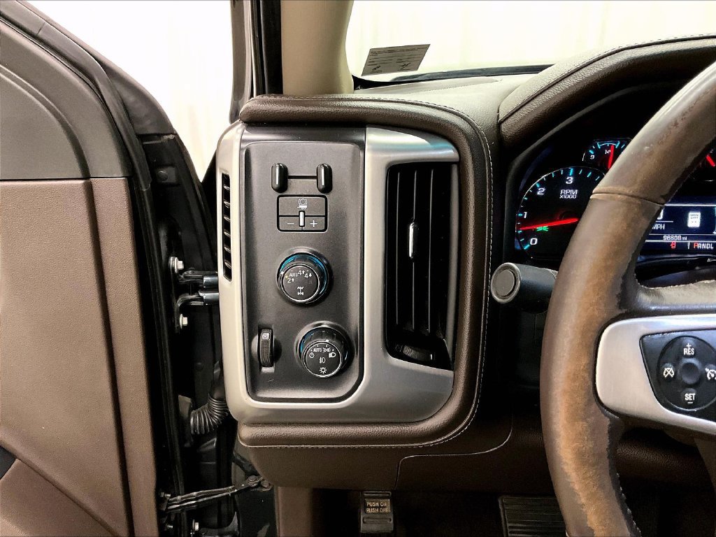 Used 2018 GMC Sierra 1500 SLT AWD/4WD image 16