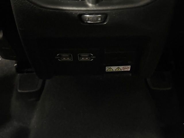 Used 2022 Jeep Cherokee Trailhawk w/ Comfort/Convenience Group image 23