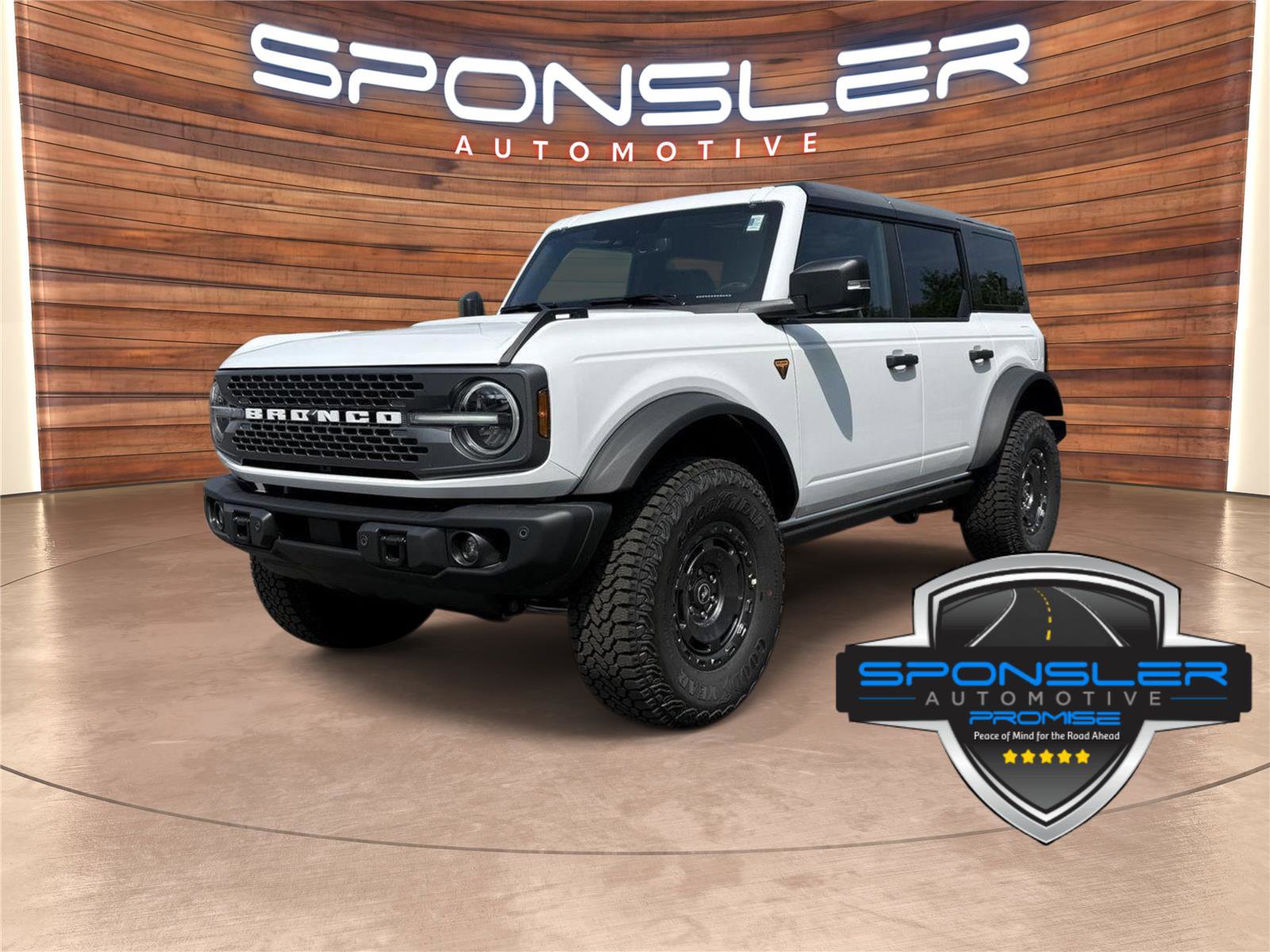 New 2025 Ford Bronco Badlands video 1