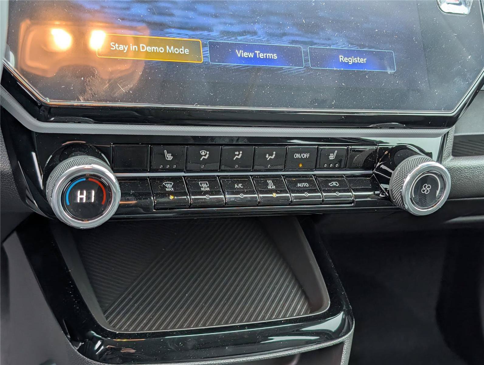 New 2027 Chevrolet Bolt LT w/ Comfort Package FWD image 20