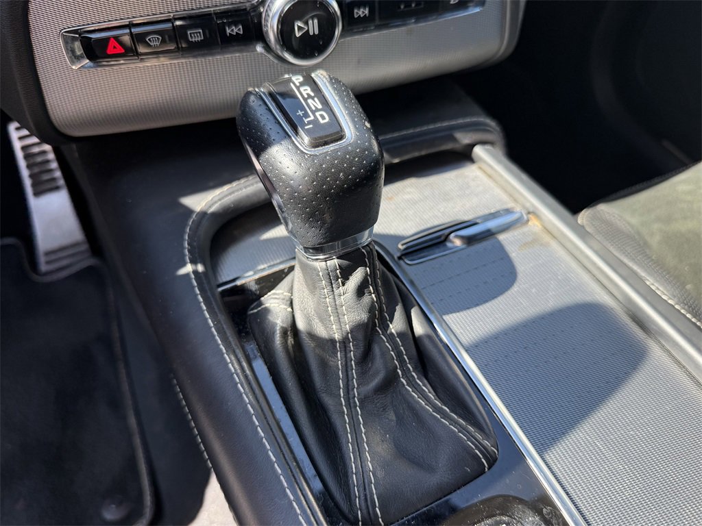 Used 2016 Volvo XC90 T6 R-Design w/ Convenience Package image 21