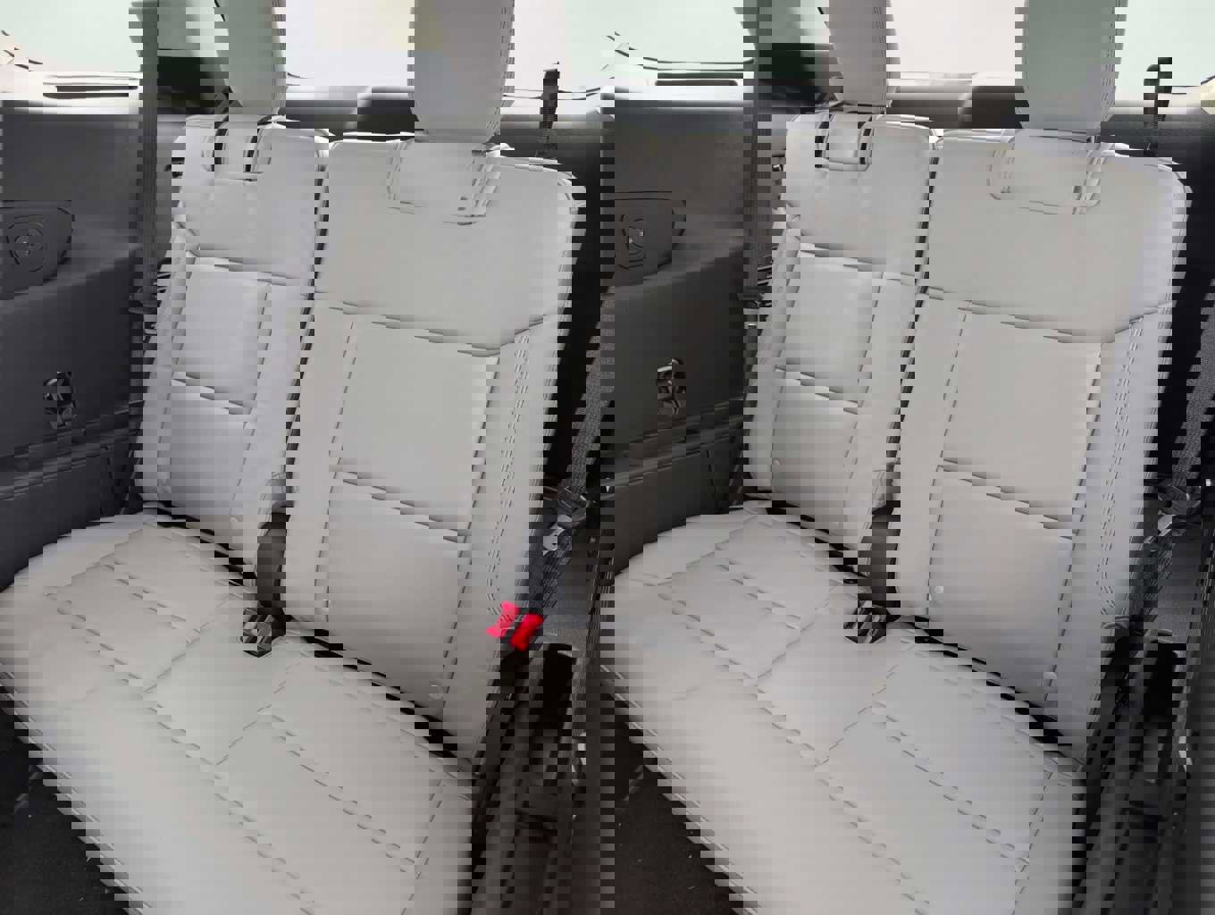 New 2026 Ford Explorer Active w/ Active Comfort Package image 11