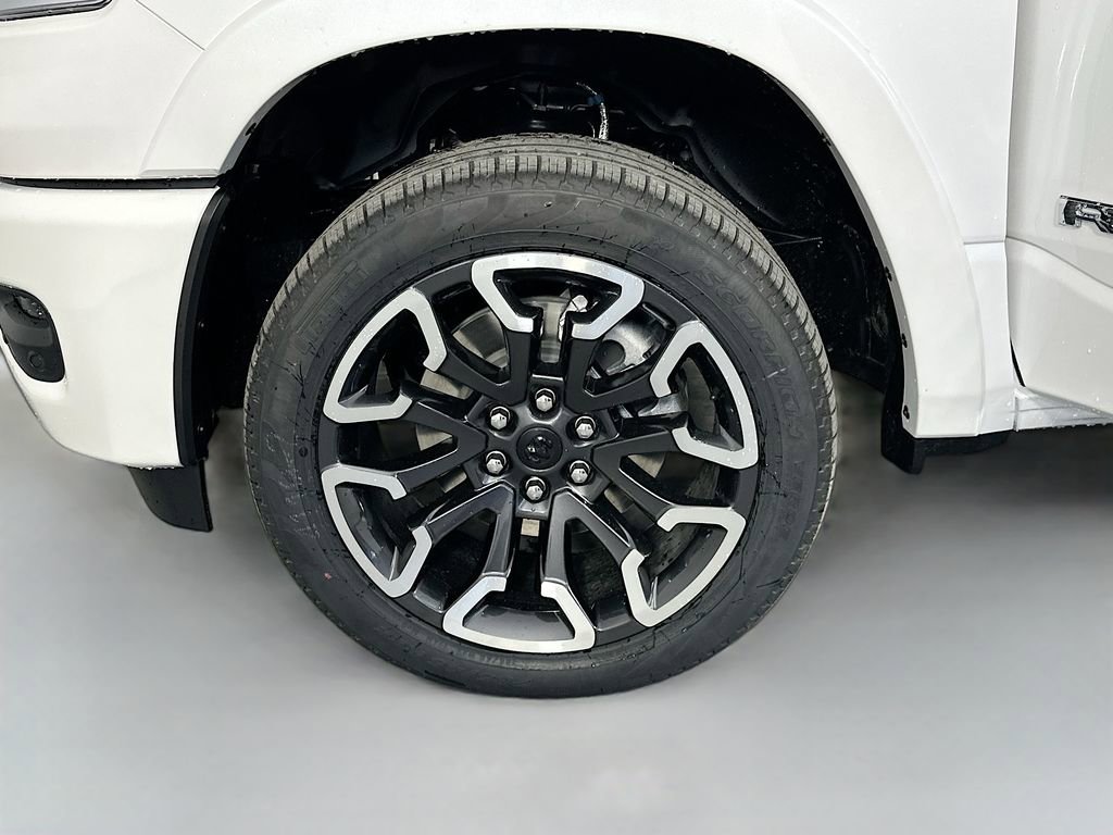 New 2026 RAM 1500 Limited AWD/4WD image 17