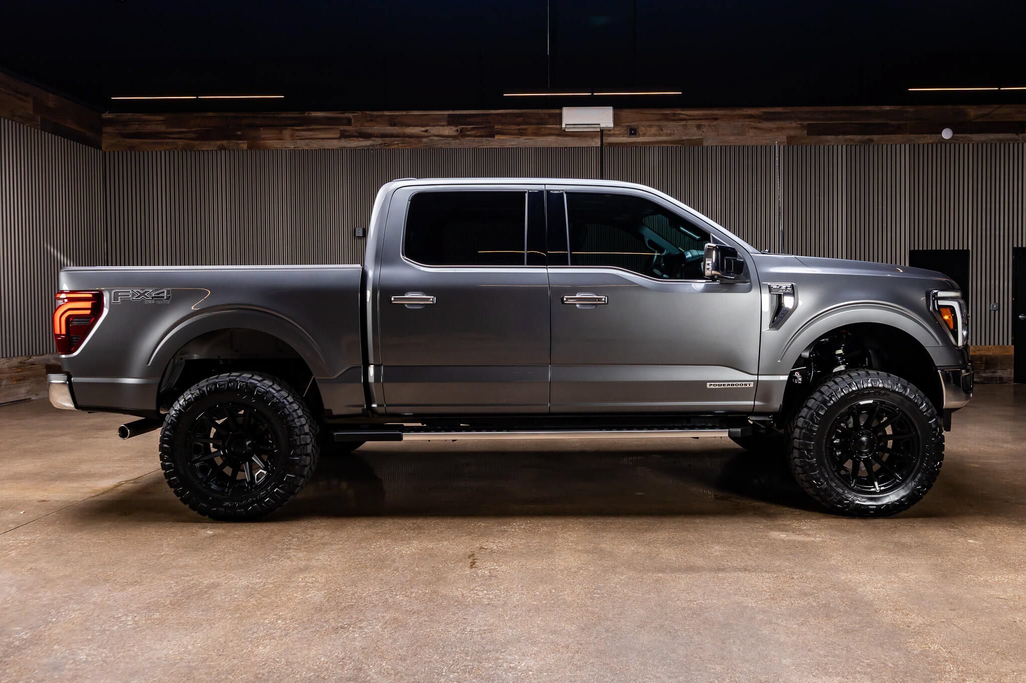 Used 2025 Ford F150 Lariat w/ Equipment Group 502A High AWD/4WD image 11