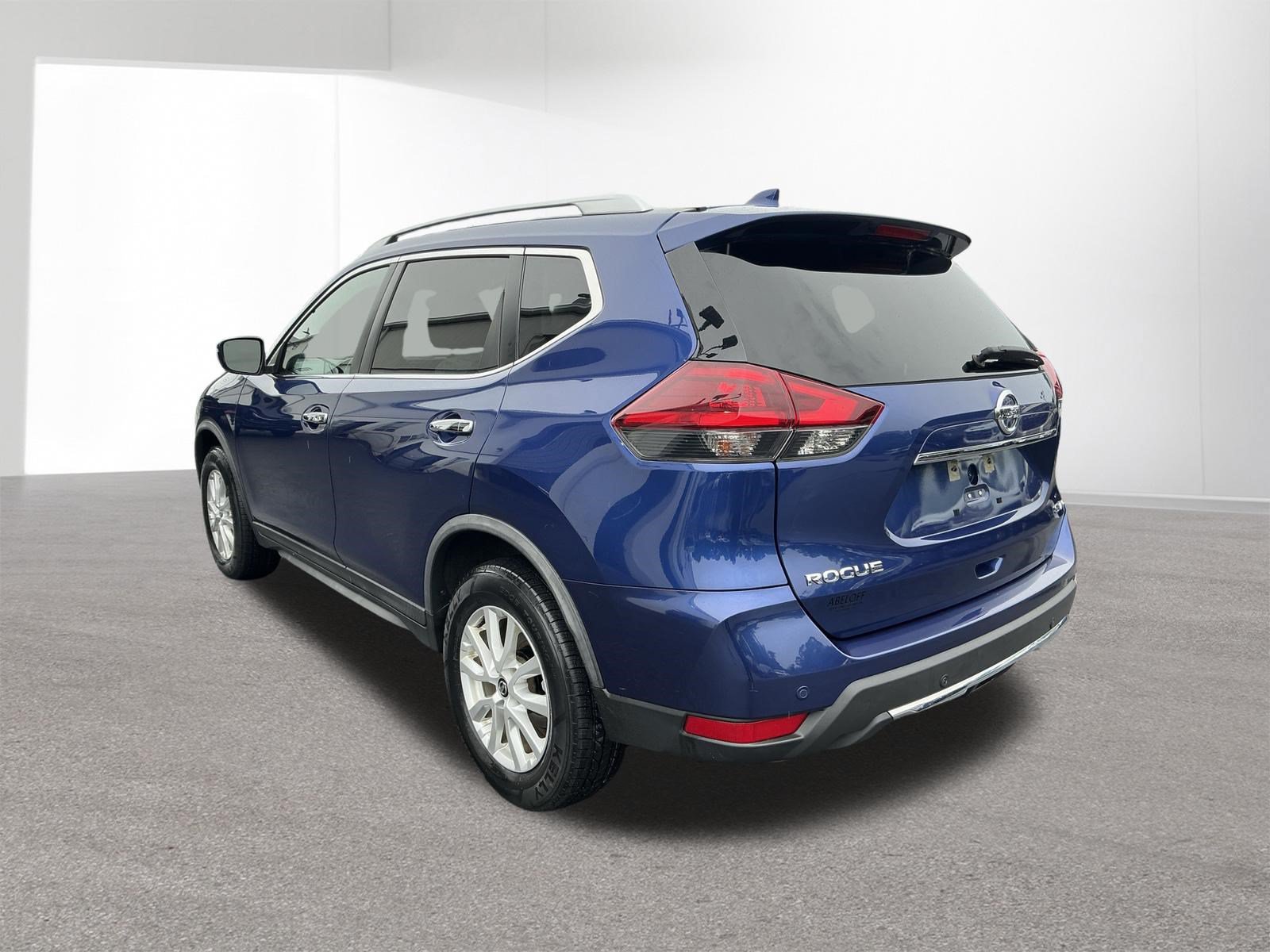 Used 2020 Nissan Rogue SV AWD/4WD image 5