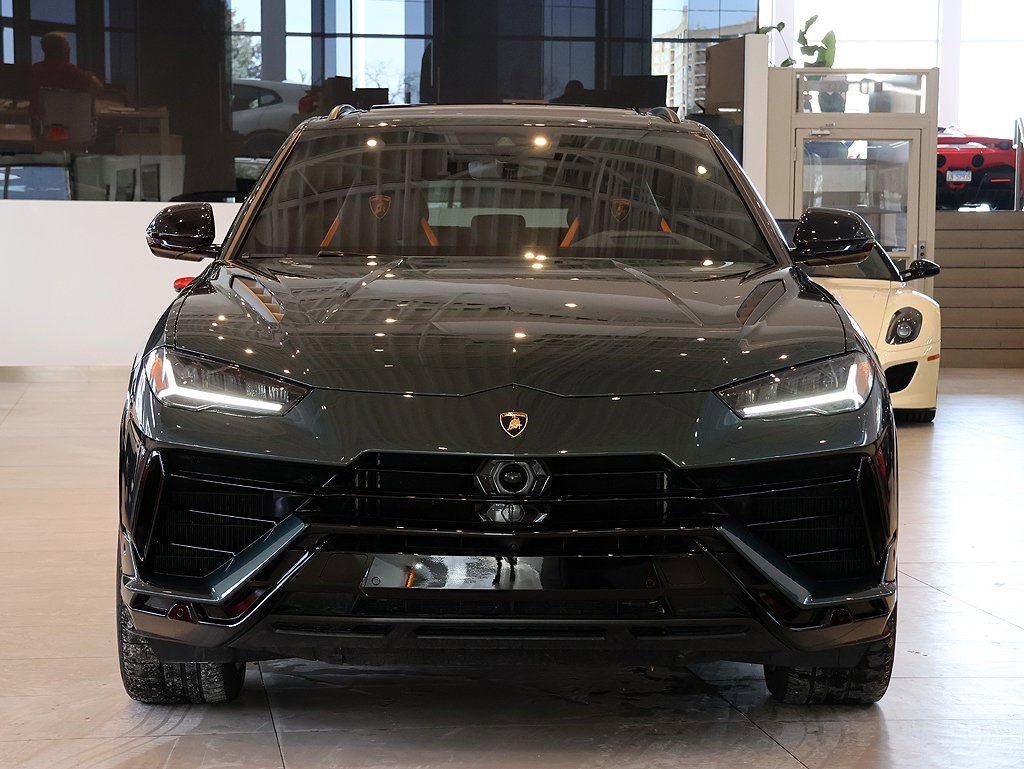 Used 2023 Lamborghini Urus S image 15