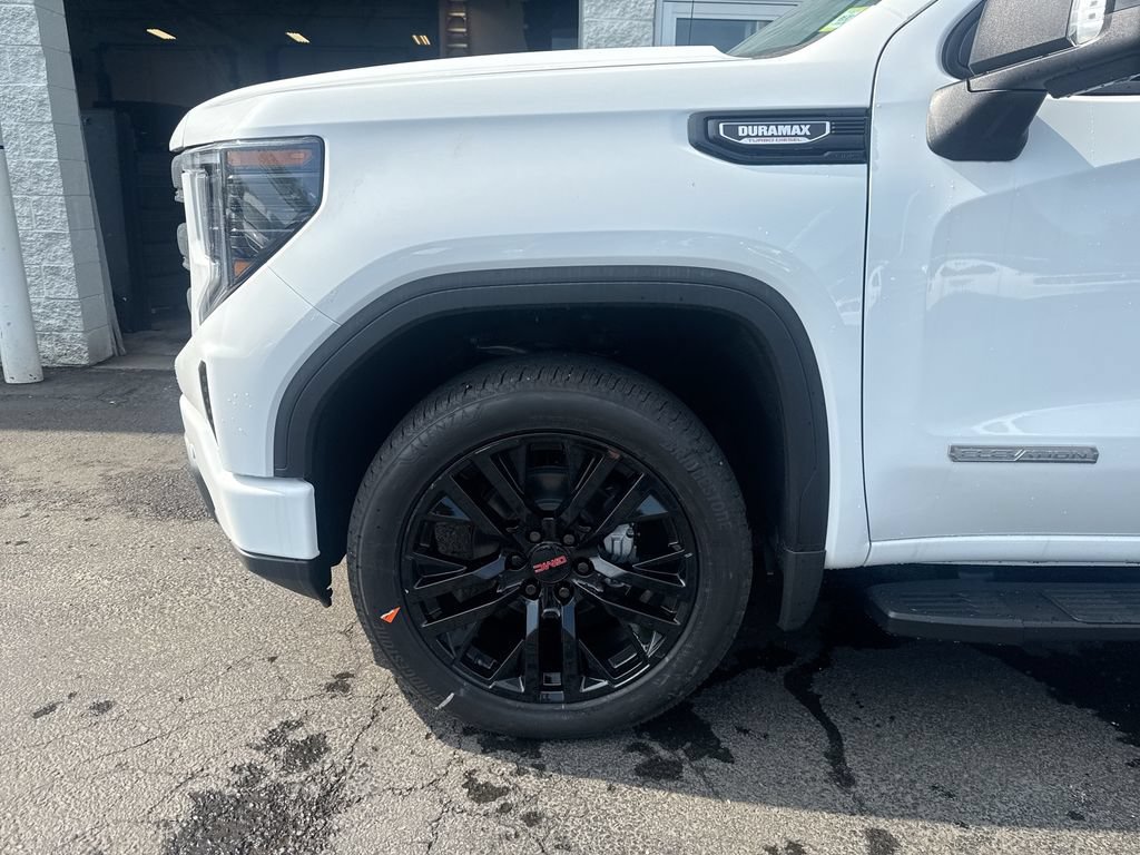 New 2026 GMC Sierra 1500 Elevation w/ Elevation Premium Package AWD/4WD image 30