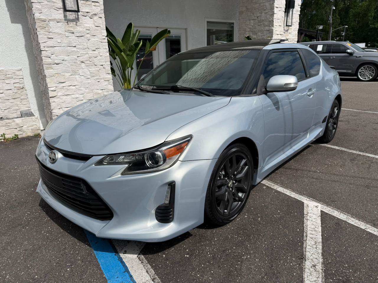 Used 2014 Scion tC 10 Series FWD image 3