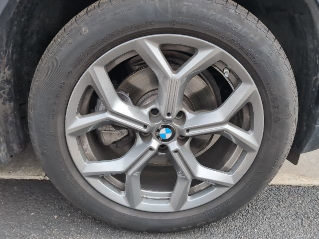 Used 2023 BMW X3 xDrive30i w/ Premium Package image 8